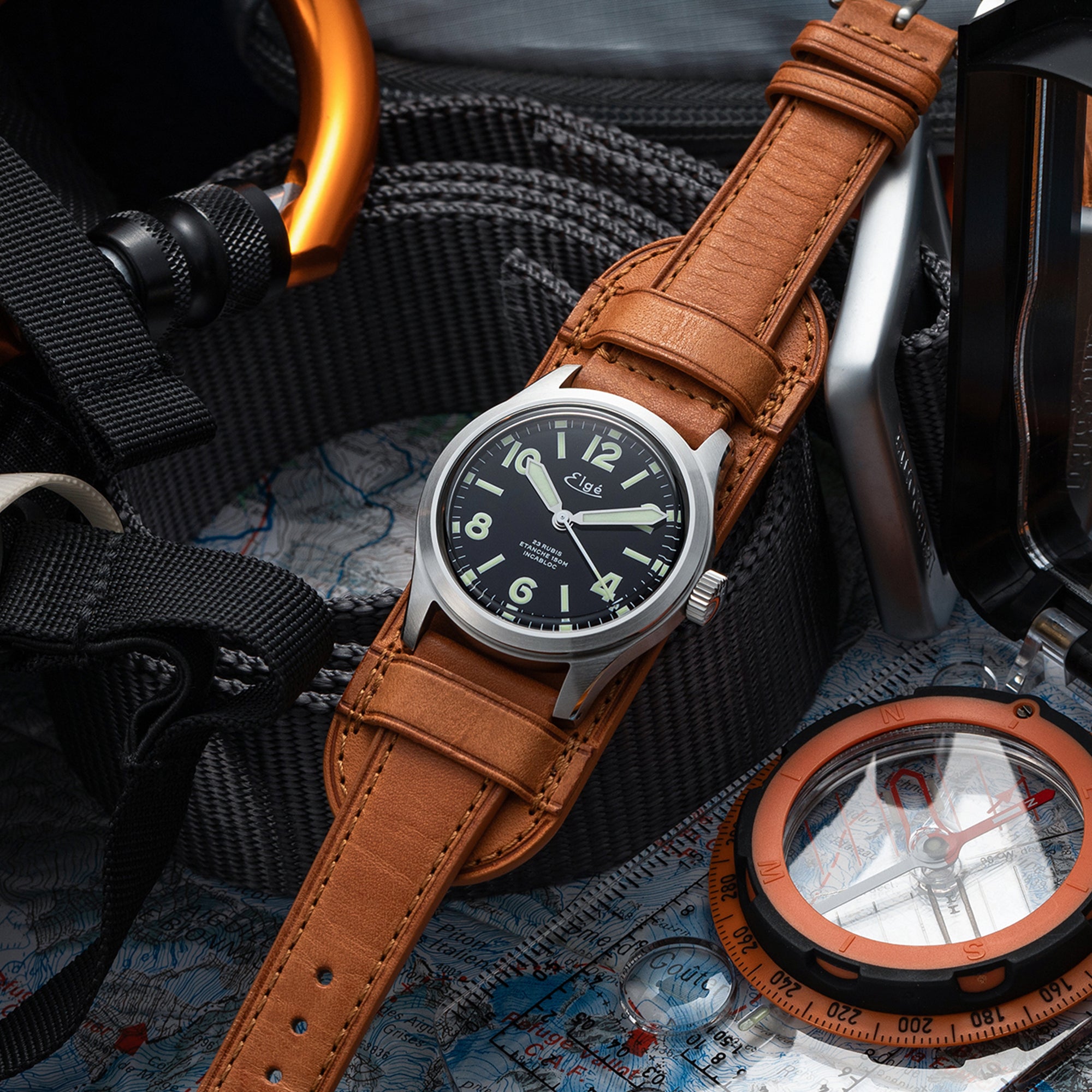 CHAMONIX AUTOMATIC WATCH – NATURAL LEATHER STRAP